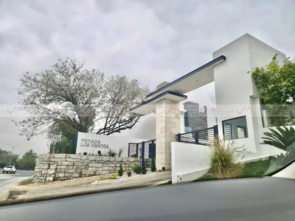 Casa en venta en Los Cristales, Monterrey — foto 2 de 18