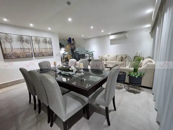 Casa en venta en Cumbres Providencia, Monterrey — foto 2 de 9