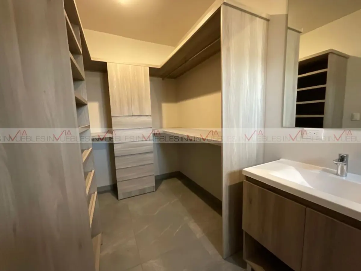 Departamento en venta en Santa Maria, Monterrey — foto 1 de 34