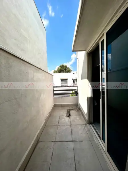 Casa en venta en Puerta de Hierro, Monterrey — foto 2 de 16