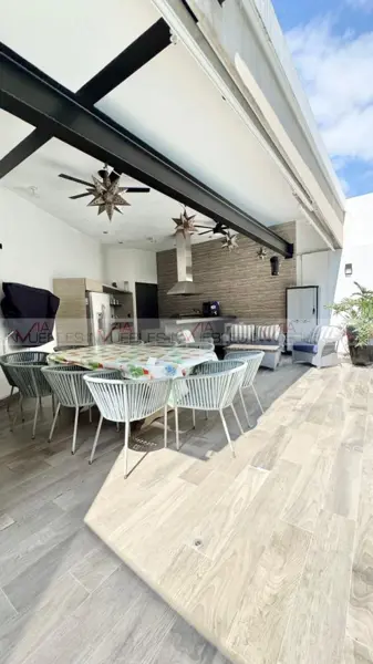 Casa en venta en El Paraíso, Santa Catarina — foto 3 de 12