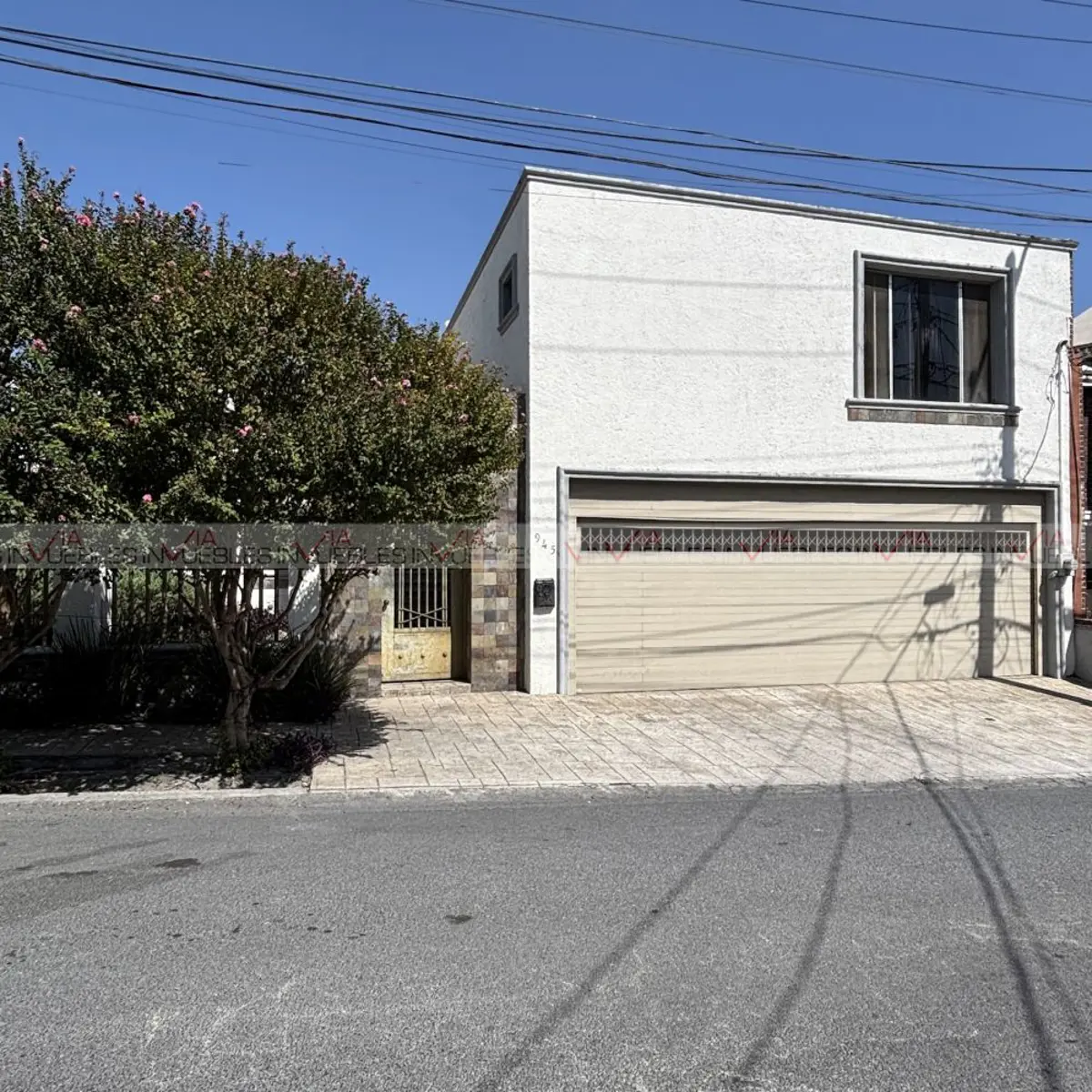 Casa en venta en Las Cumbres, Monterrey — foto 1 de 28