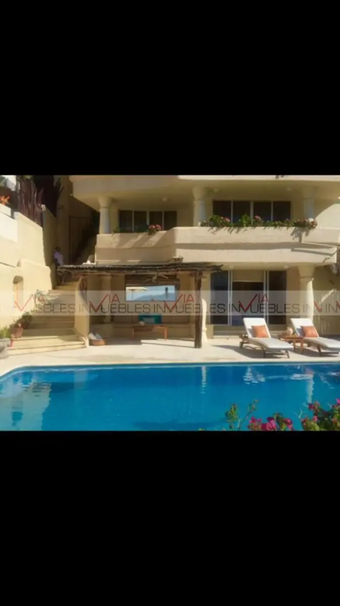 Casa en venta en Costa Azul, Acapulco de Juárez — foto 1 de 21