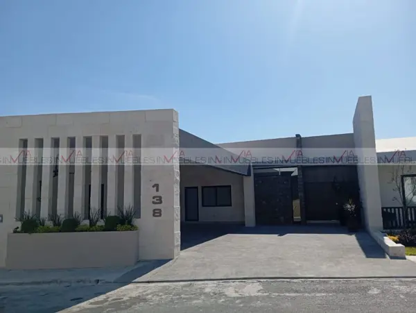 Casa en venta en Sierra Alta, Monterrey — foto 2 de 24