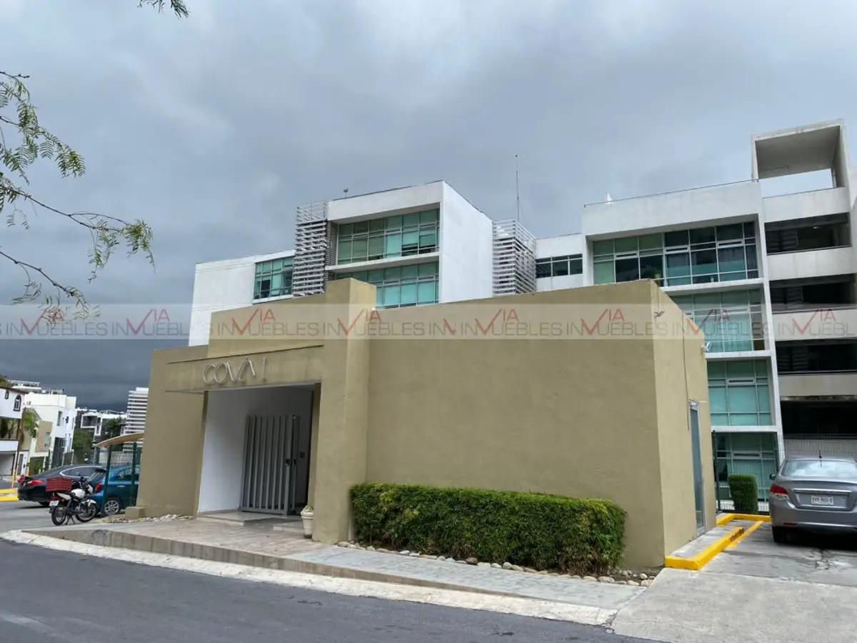 Departamento en venta en Colinas del Valle, Monterrey — foto 1 de 17