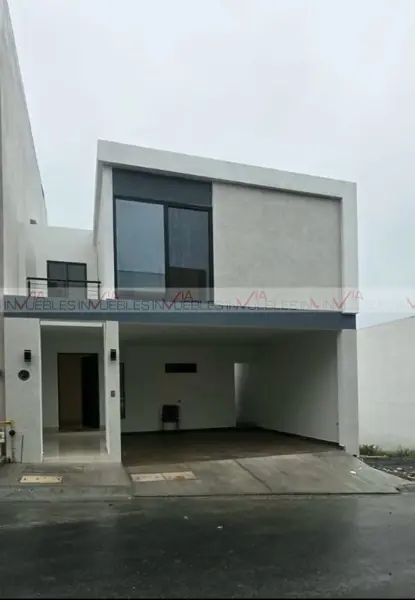 Casa en venta en Santoral, García — foto 2 de 17