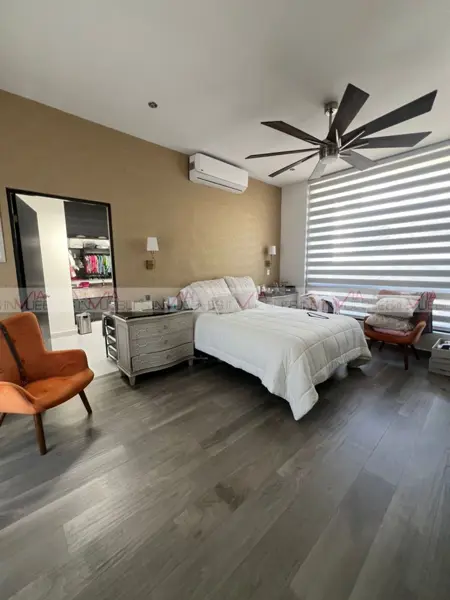 Casa en venta en Castaños del Vergel, Monterrey — foto 2 de 24