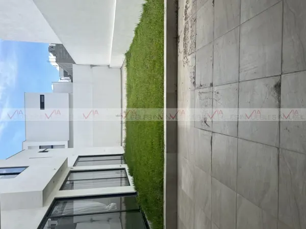 Casa en venta en Castaños del Vergel, Monterrey — foto 2 de 14