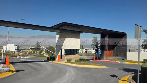 Terreno en venta en Ciudad Cumbres, García — foto 3 de 8
