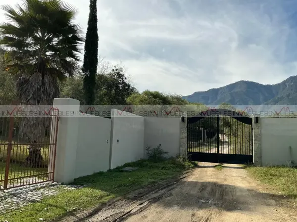Terreno en venta en Huajuquito o los Cavazos, Santiago — foto 2 de 12