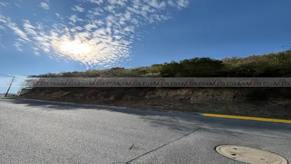 Terreno en venta en Bosques de Valle Alto, Monterrey — foto 2 de 11