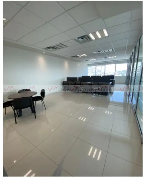 Oficina en renta en Empleados Sfeo, Monterrey — foto 2 de 8