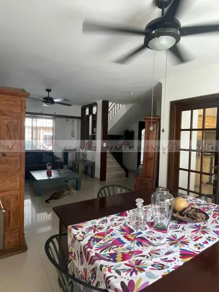 Casa en venta en Jardines de San Jeronimo, Monterrey — foto 3 de 11