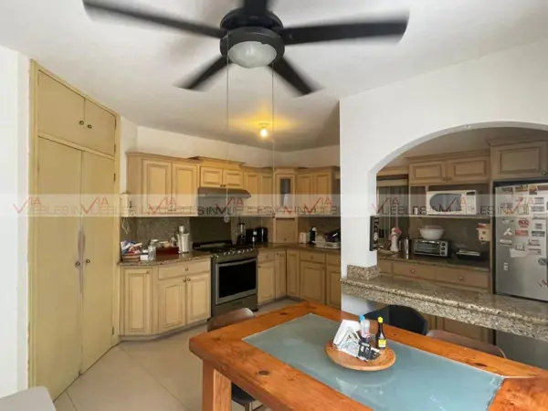 Casa en venta en Jardines de San Jeronimo, Monterrey — foto 2 de 11