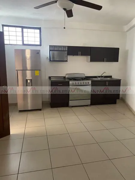 Casa en venta en Mitras Centro, Monterrey — foto 3 de 8