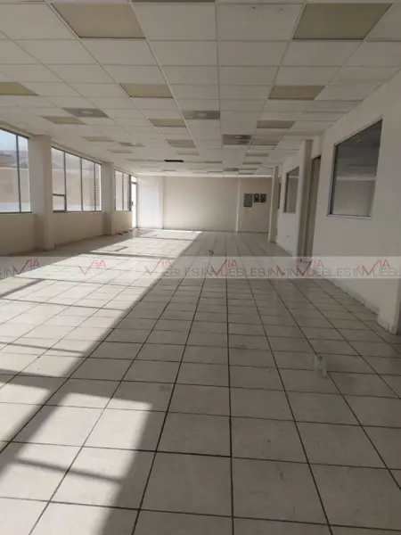 Edificio en renta en Antonio I Villarreal, Monterrey — foto 3 de 13