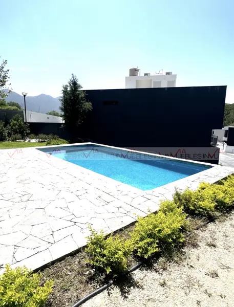 Casa en venta en El Barro, Monterrey — foto 3 de 8