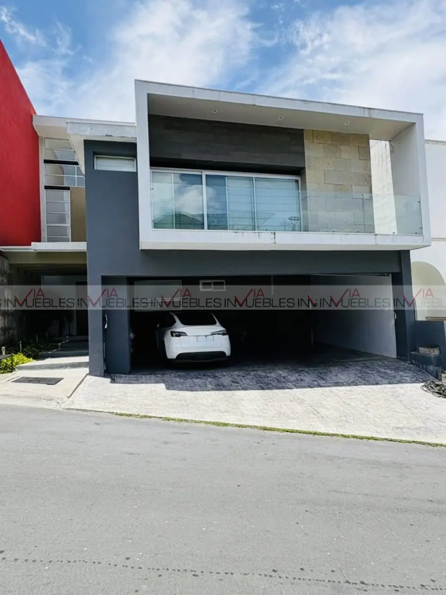 Casa en venta en Lagos del Vergel, Monterrey — foto 1 de 10