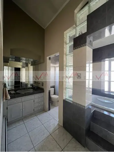 Casa en venta en Los Doctores, Saltillo — foto 3 de 20