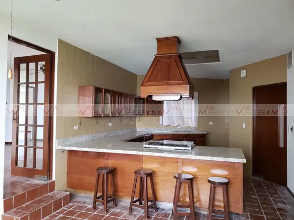 Casa en venta en Bosques del Valle, San Pedro Garza García — foto 2 de 13