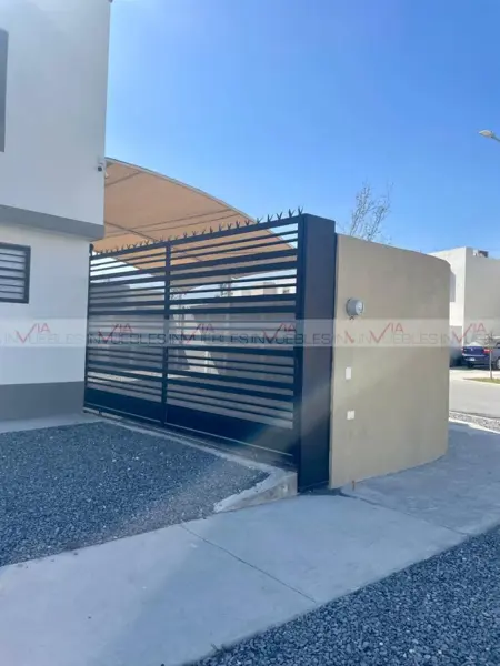 Casa en renta en Los Cántaros, Juárez — foto 2 de 20