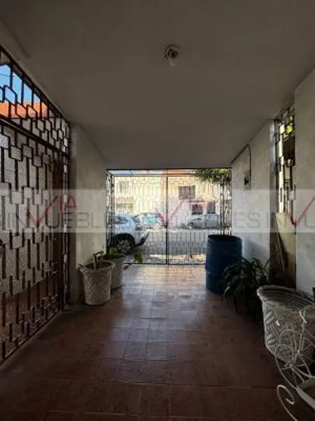 Casa en venta en Mitras Norte, Monterrey — foto 2 de 10