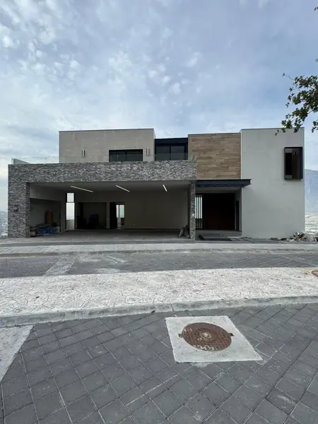 Casa en venta en Zona Valle Poniente, San Pedro Garza García — foto 2 de 49