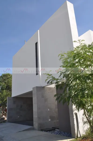 Casa en venta en Amorada Privada Residencial, Santiago — foto 2 de 14