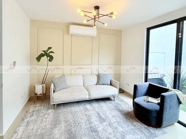 Casa en venta en Montenova, García — foto 3 de 12