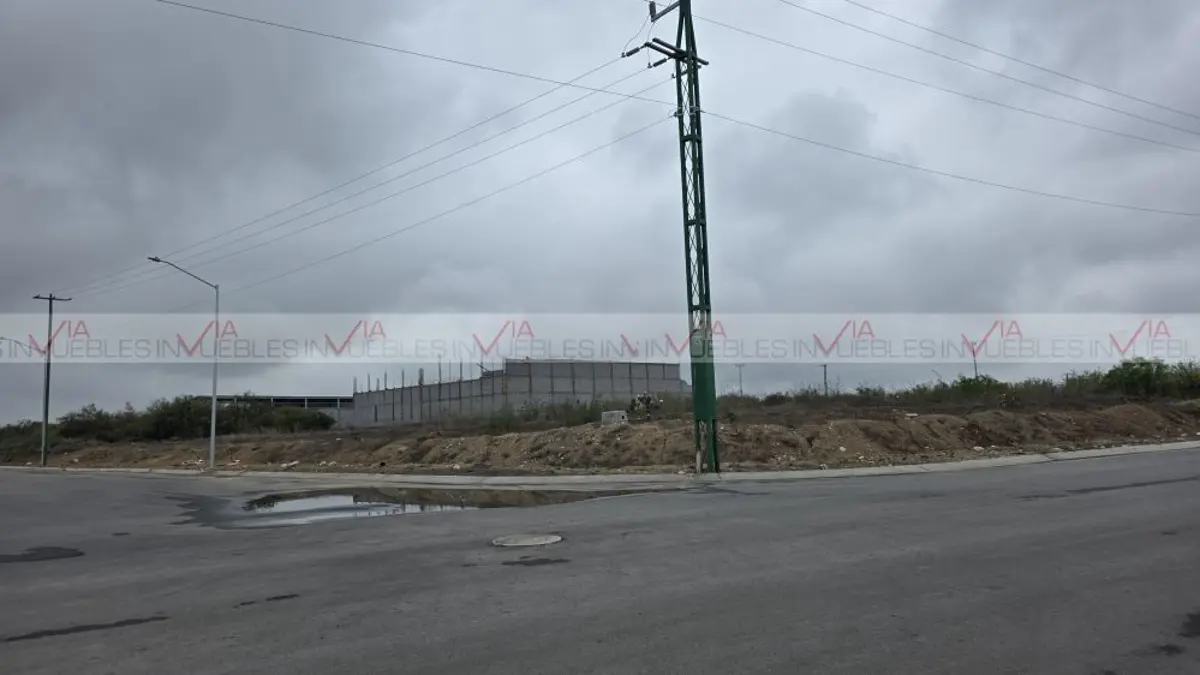 Terreno en venta en Salinas Victoria Centro, Salinas Victoria — foto 1 de 9
