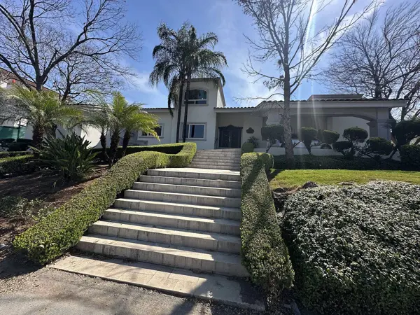 Casa en venta en Fraccionamiento Las Misiones, Santiago — foto 3 de 49