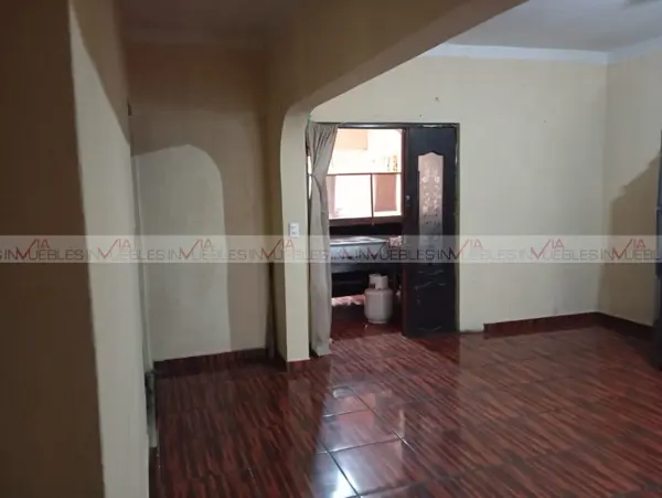 Casa en venta en Jardines de San Nicolas, San Nicolás de los Garza — foto 3 de 17