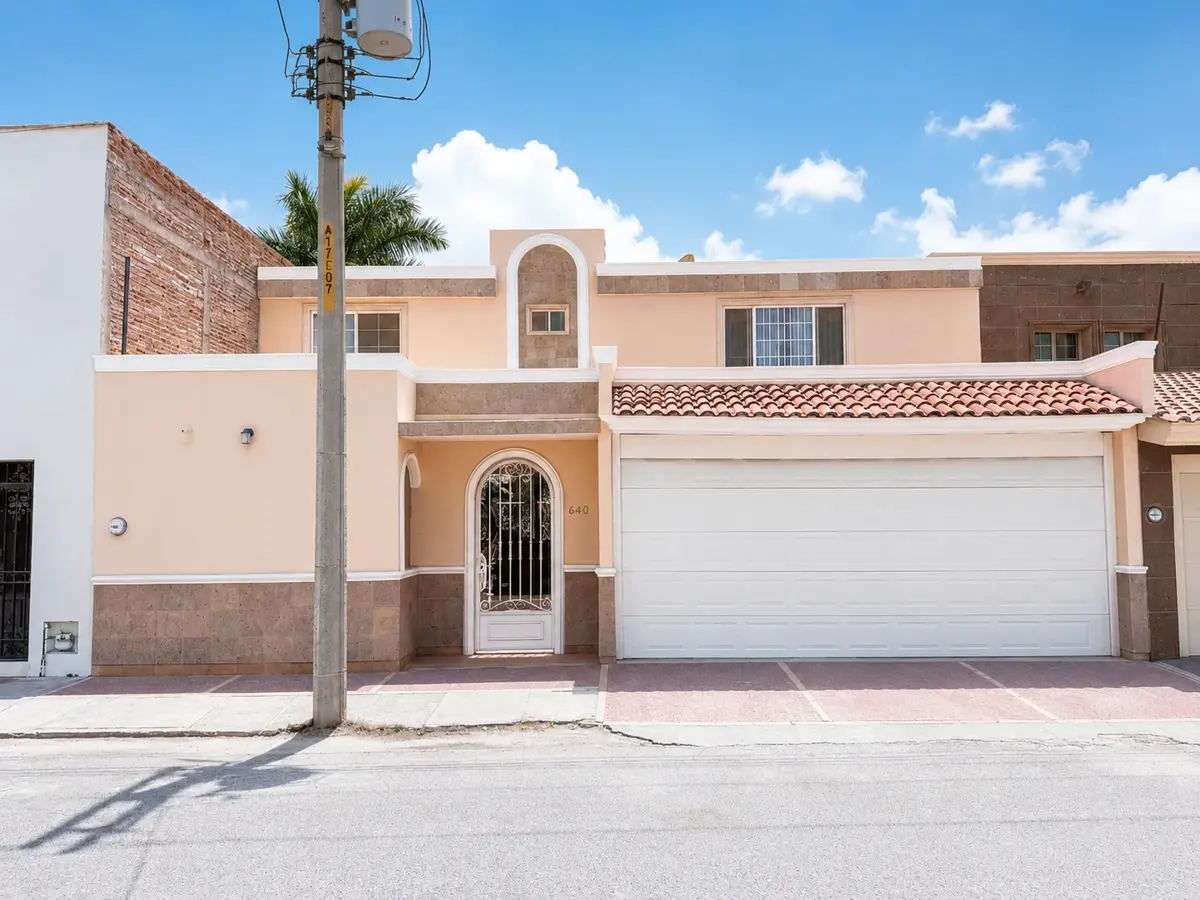 Casa en venta en Ampliación la Rosita, Torreón — foto 1 de 13
