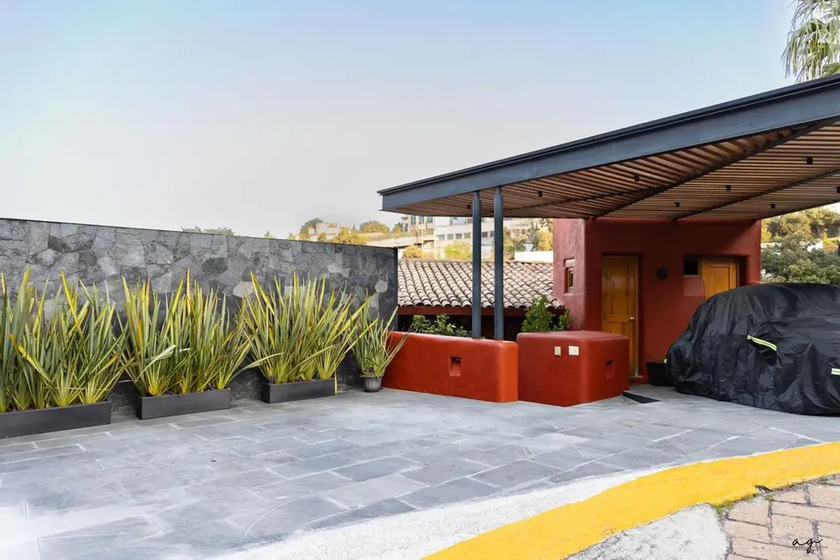 CASA EN CONDOMINIO EN VENTA EN BOSQUES DE LAS LOMAS CASA EN CONDOMINIO EN VENTA EN BOSQUES DE LAS LOMAS