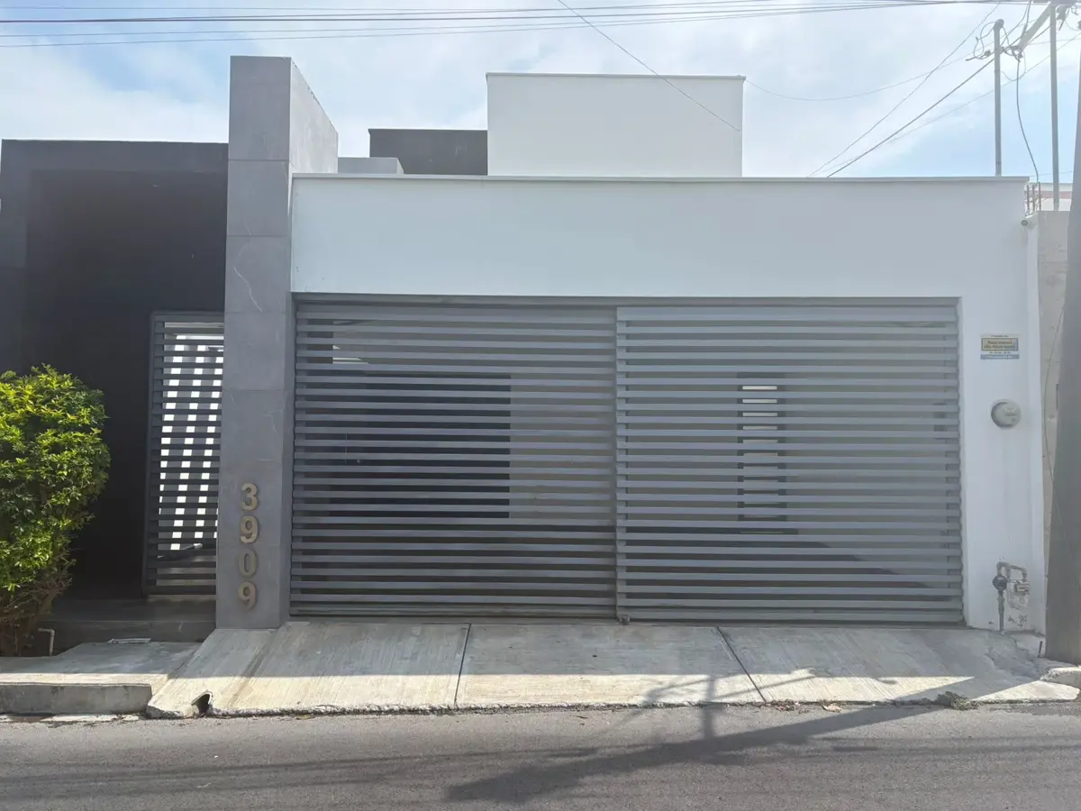 CASA EN RENTA EN CONTRY, MONTERREY CASA EN RENTA EN CONTRY, MONTERREY