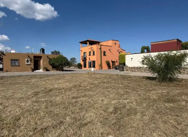 Terreno en venta en Fracc. Rancho Tres Marías | Superficie plana y excelente entorno residencial