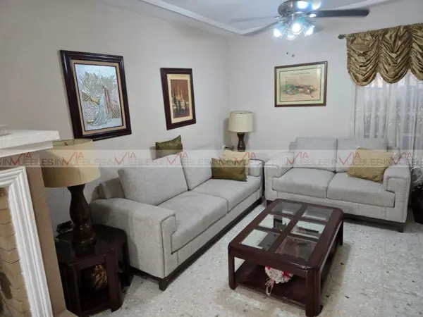Casa en venta en Jardín de las Puentes, San Nicolás de los Garza — foto 3 de 20
