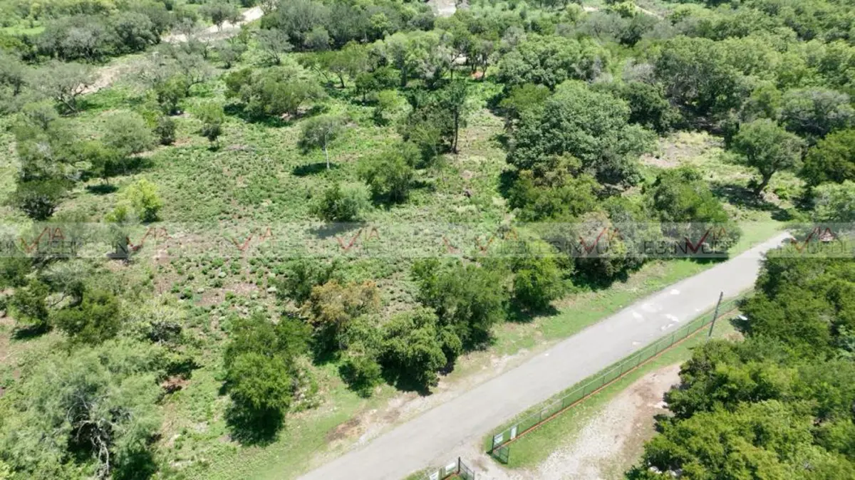 Terreno en venta en Las Bugambilias, Linares — foto 1 de 11