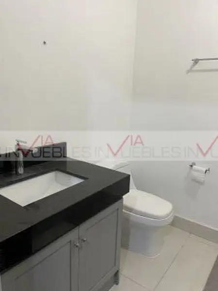 Casa en venta en Puerta de Hierro, Monterrey — foto 3 de 22