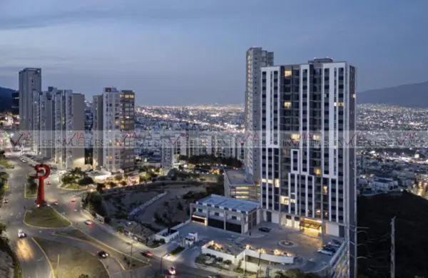 Residencial Dinastía, Torre Tres Puertas