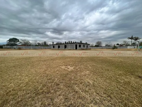 Terreno en venta en El Castillo, Cadereyta Jiménez — foto 3 de 9