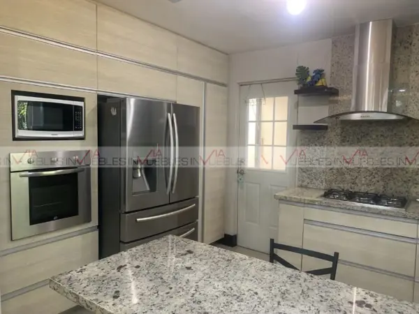 Casa en renta en Cerradas de Cumbres, Monterrey — foto 2 de 20