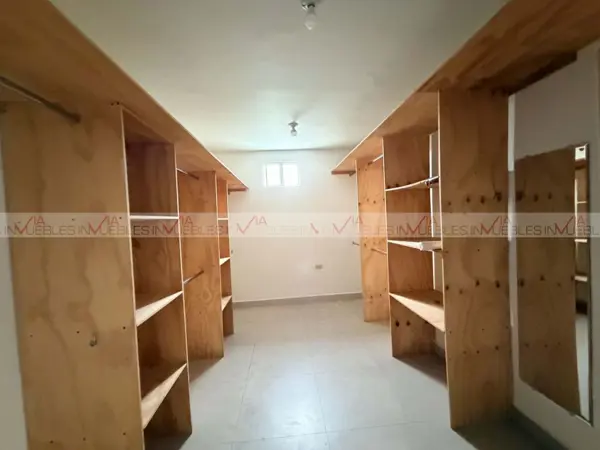 Casa en venta en Mirador de la Silla, Guadalupe — foto 3 de 17