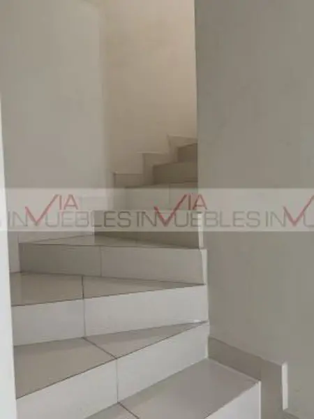 Casa en renta en Cerradas del Parque, Apodaca — foto 2 de 25