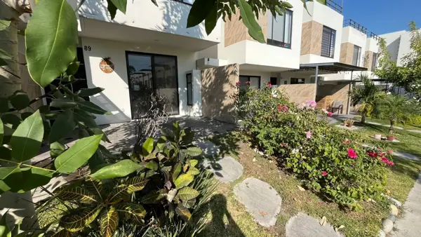 Casa en venta en Atlacholoaya, Xochitepec — foto 2 de 24