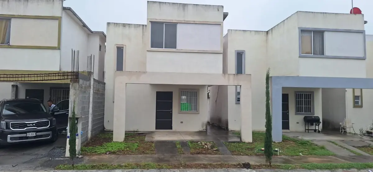 Casa en venta en Fuentes del Seminario, Juárez — foto 1 de 9
