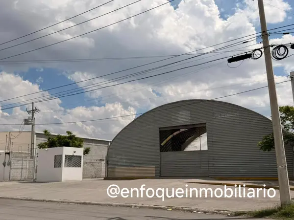 Bodega en renta en Virreyes Industrial, Saltillo — foto 2 de 8