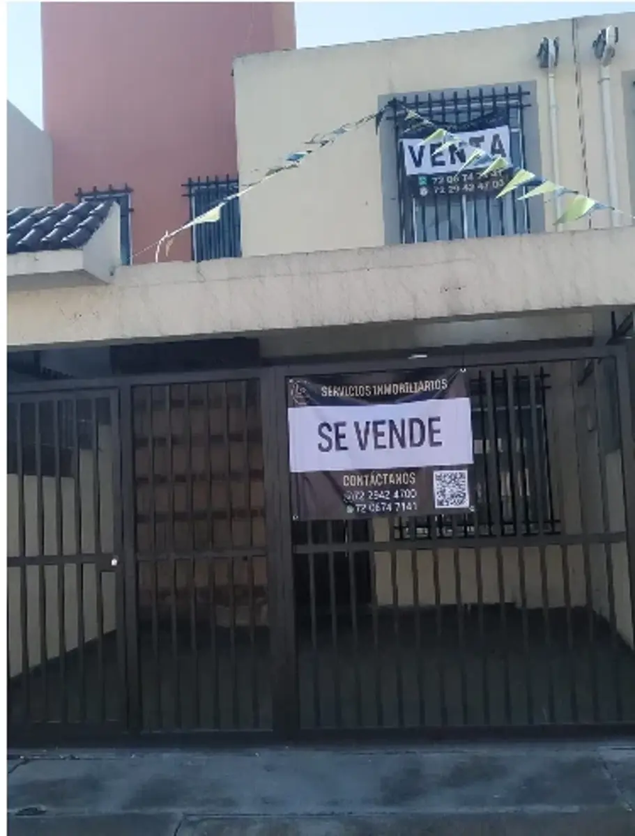 Casa en venta en Hacienda del Valle II, Toluca — foto 1 de 22