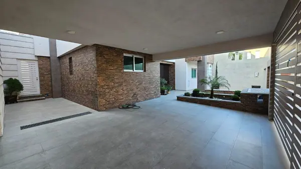 Casa en venta en Las Cumbres 3 Sector, Monterrey — foto 3 de 19