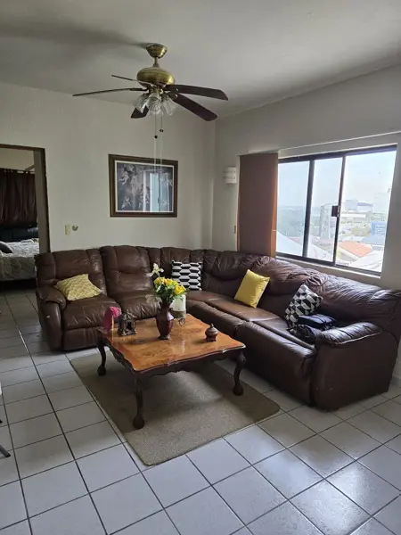 Casa en venta en Country Sol, Guadalupe — foto 3 de 34